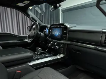 Ford F150 SuperCrew 3.5L PowerBoost Hybrid