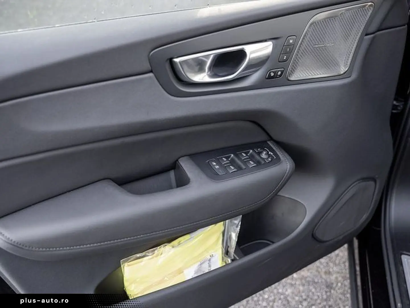 VOLVO XC60 B5 Ultra Dark AWD HUD PANO 360