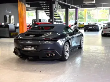 Ferrari Roma 3.9 T V8 Spider DCT ACC~VENTILATION~360~
