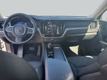 VOLVO XC60 B4 B Core