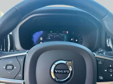 VOLVO XC60 B4 B Core