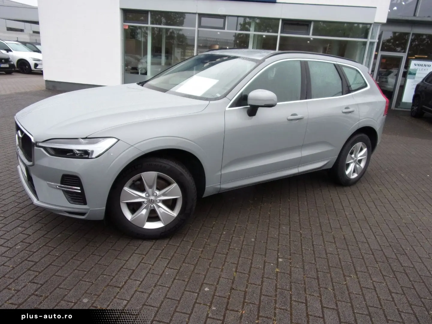 VOLVO XC 60 B4 Core 2WD
