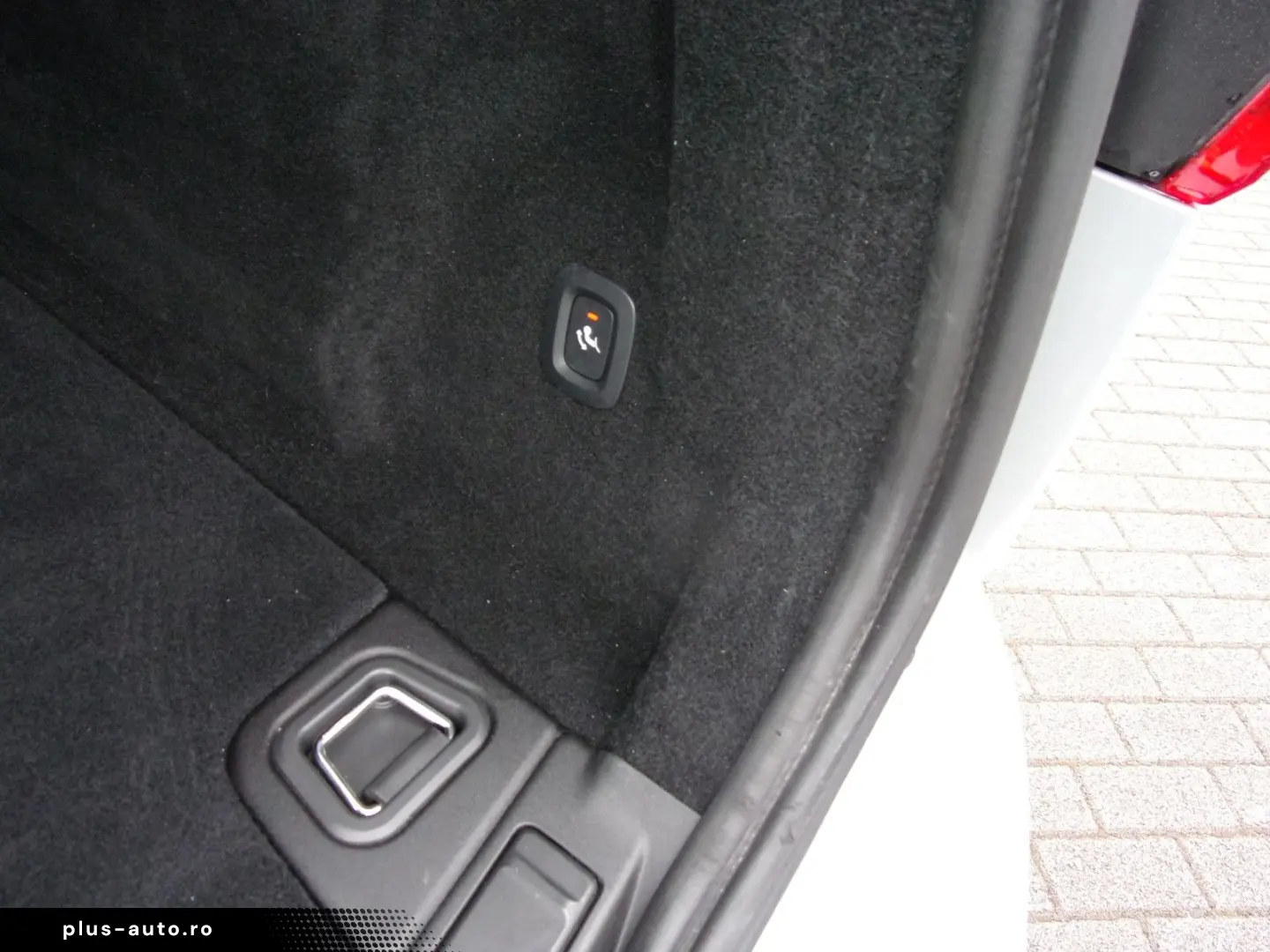 VOLVO XC 60 B4 Core 2WD
