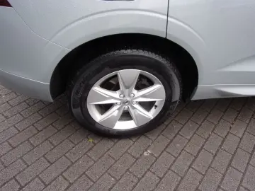 VOLVO XC 60 B4 Core 2WD