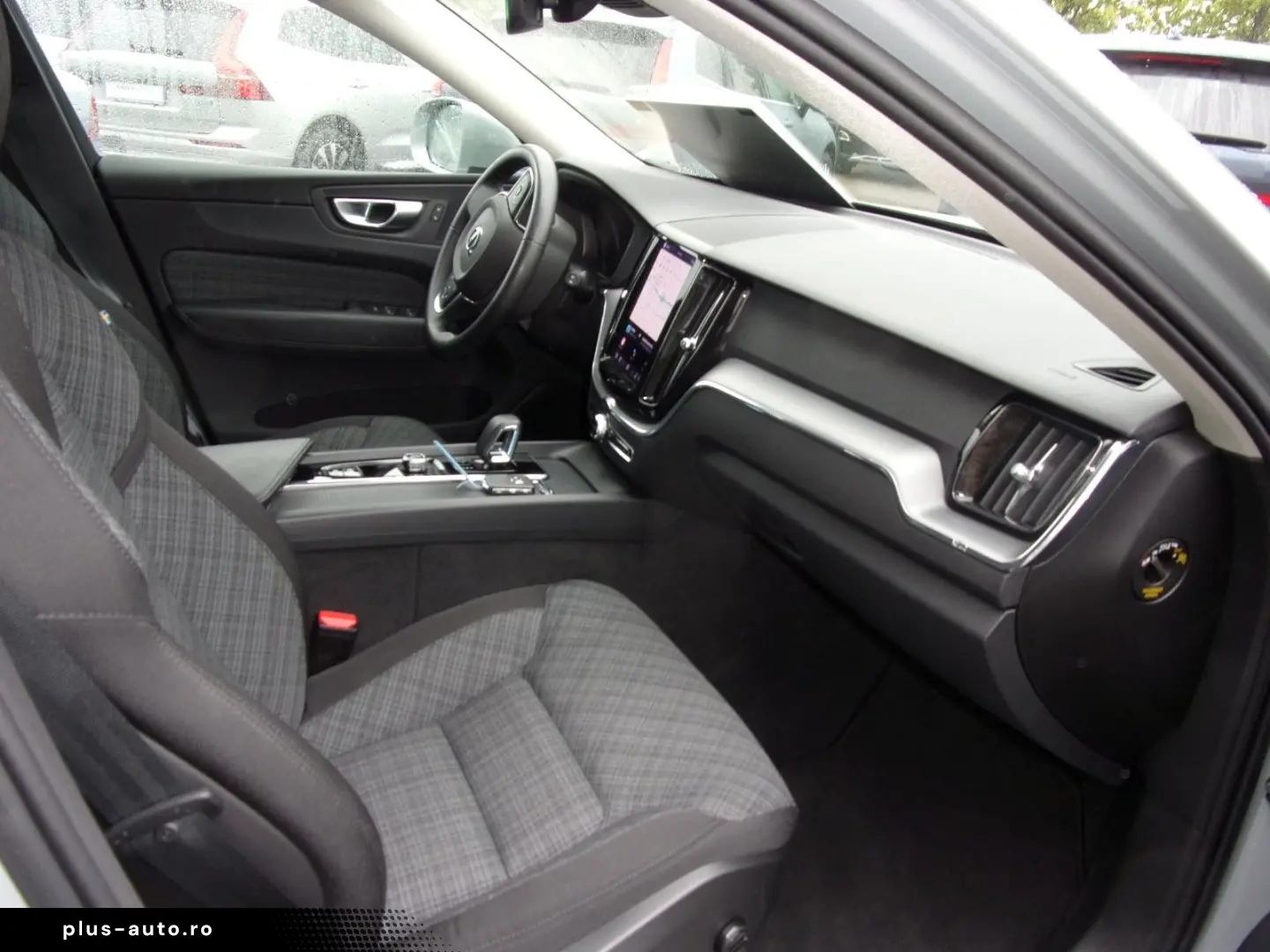 VOLVO XC 60 B4 Core 2WD