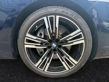 BMW 750e xDrive M Sport