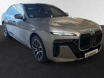 BMW 750e xDrive