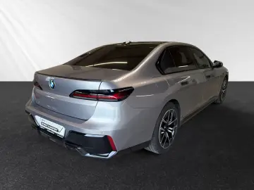 BMW 750e xDrive