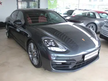 Porsche Panamera PlatinumEdition SportChrono