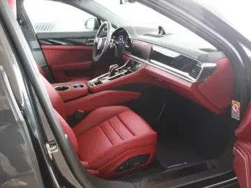 Porsche Panamera PlatinumEdition SportChrono