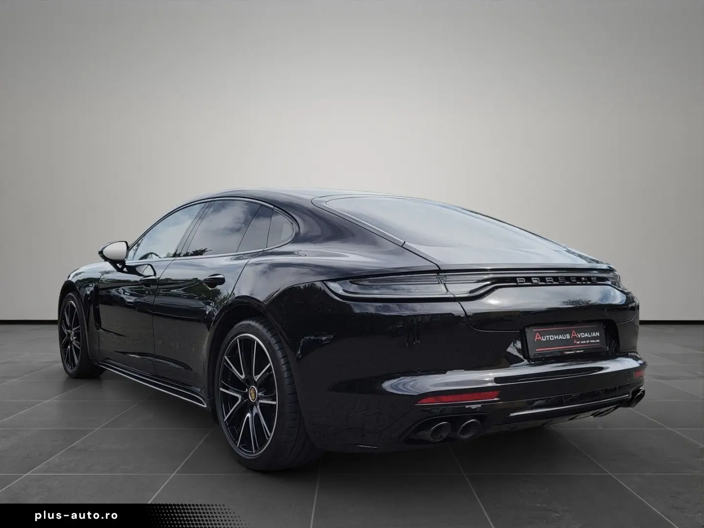 PORSCHE Panamera 4 Platinum Edt. 360  HUD SPORT-AGA 21