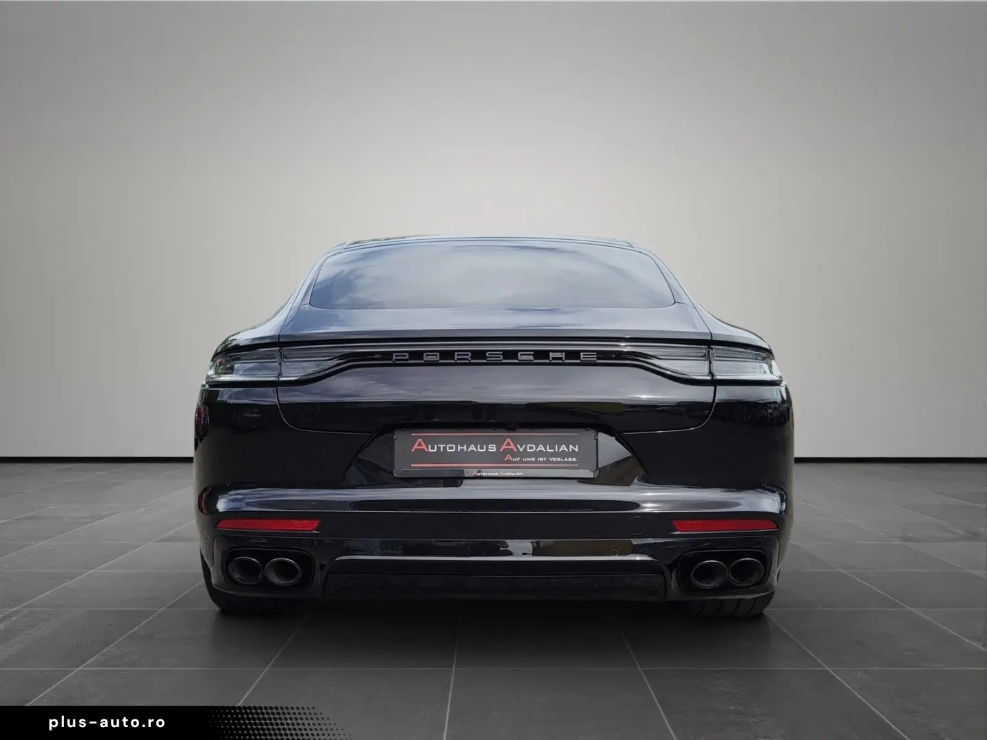 PORSCHE Panamera 4 Platinum Edt. 360  HUD SPORT-AGA 21