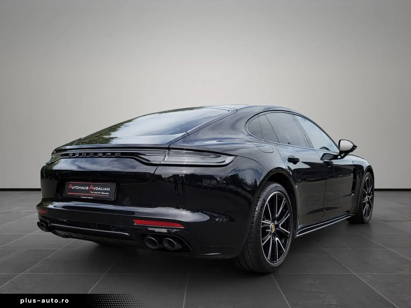 PORSCHE Panamera 4 Platinum Edt. 360  HUD SPORT-AGA 21
