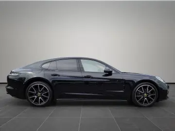 PORSCHE Panamera 4 Platinum Edt. 360  HUD SPORT-AGA 21