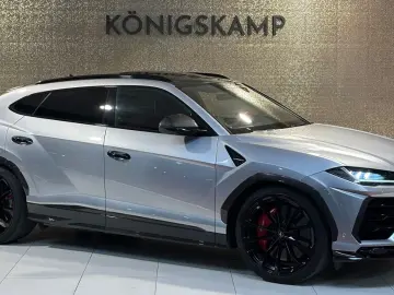 LAMBORGHINI Urus 4.0 V8  CARBON AKRAPOVIC HUD STERNENHIMMEL