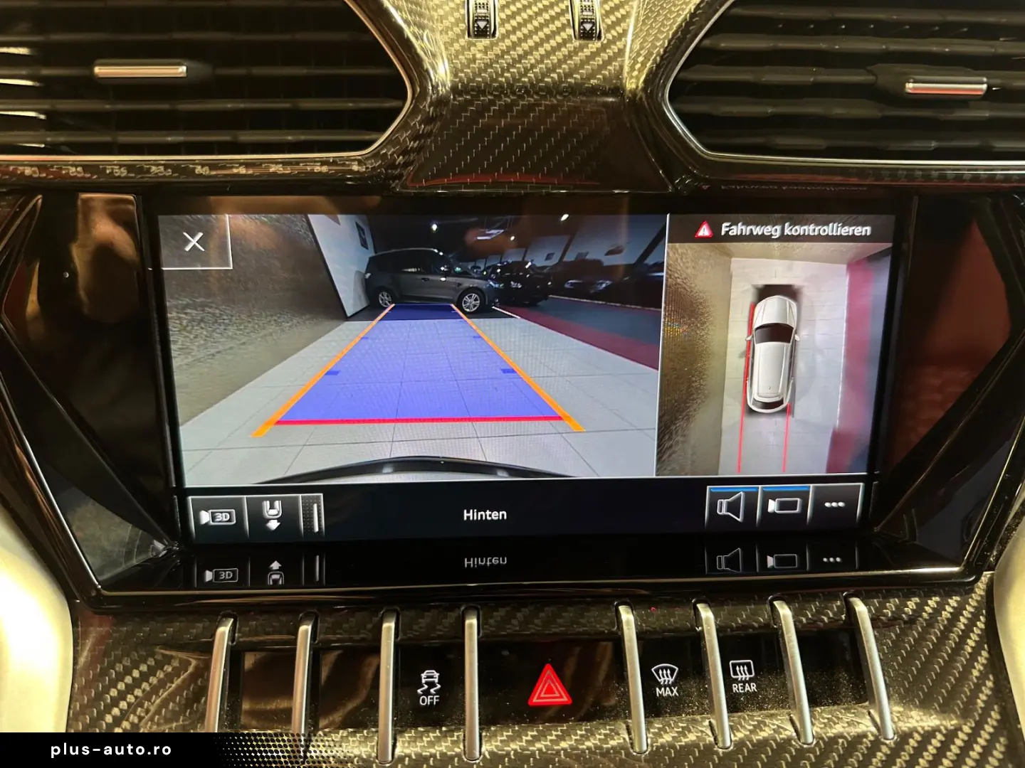 LAMBORGHINI Urus 4.0 V8  CARBON AKRAPOVIC HUD STERNENHIMMEL