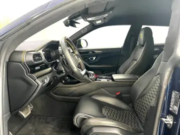 LAMBORGHINI Urus 4.0 V8 2022  23 Zoll  Unfallfrei Ahk. ACC