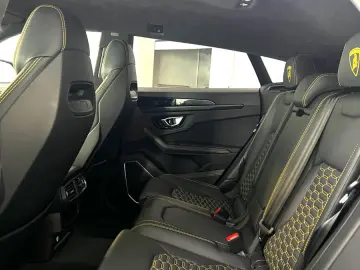 LAMBORGHINI Urus 4.0 V8 2022  23 Zoll  Unfallfrei Ahk. ACC