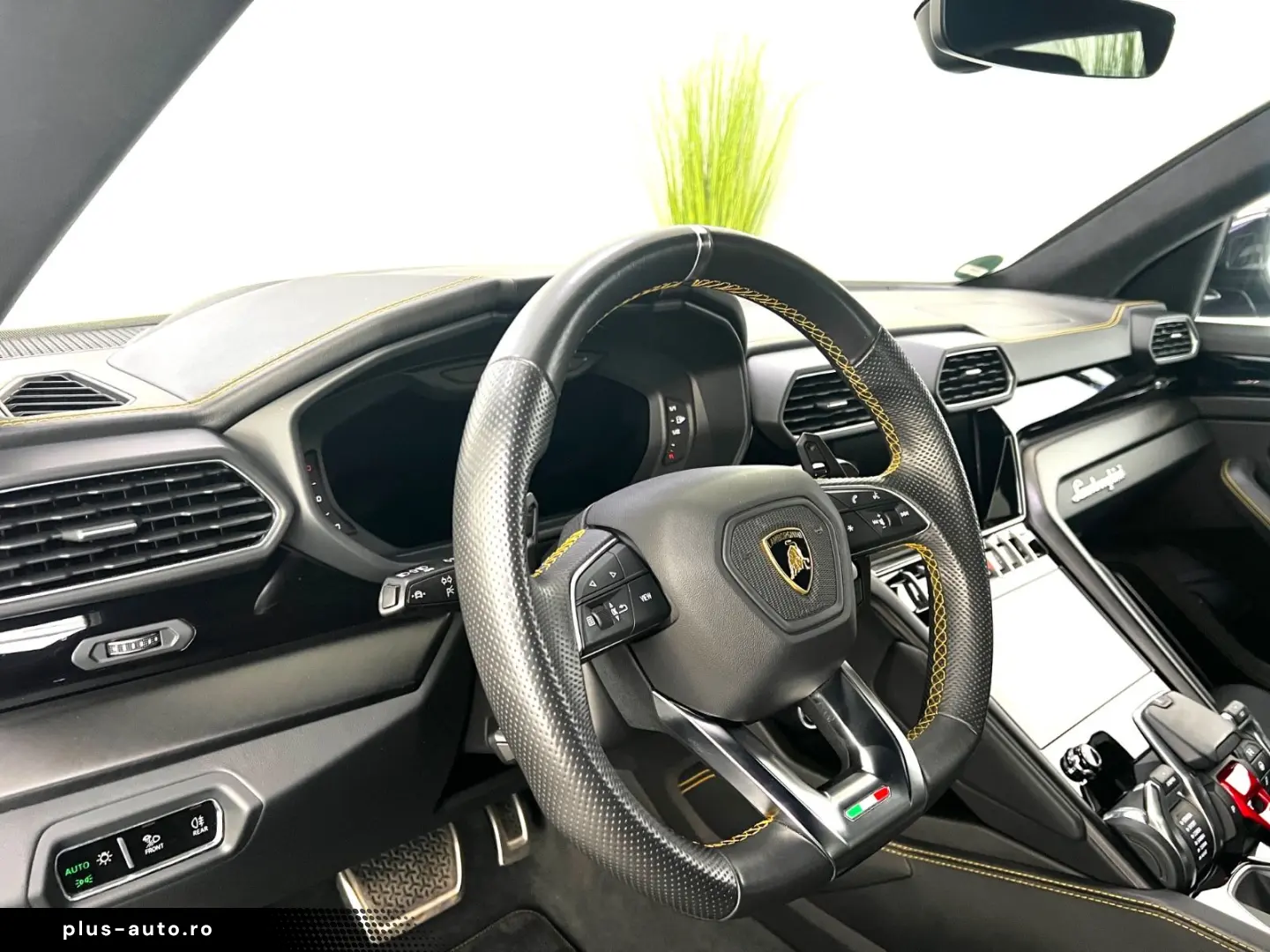 LAMBORGHINI Urus 4.0 V8 2022  23 Zoll  Unfallfrei Ahk. ACC