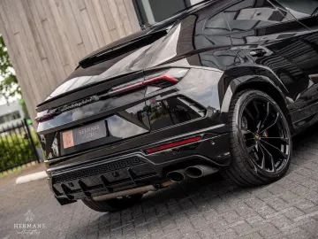 LAMBORGHINI Urus 4.0 V8   Carbon   B&O 3D   Massage   Pano