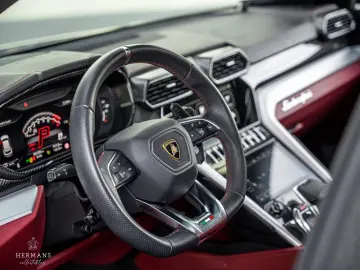 LAMBORGHINI Urus 4.0 V8   Carbon   B&O 3D   Massage   Pano