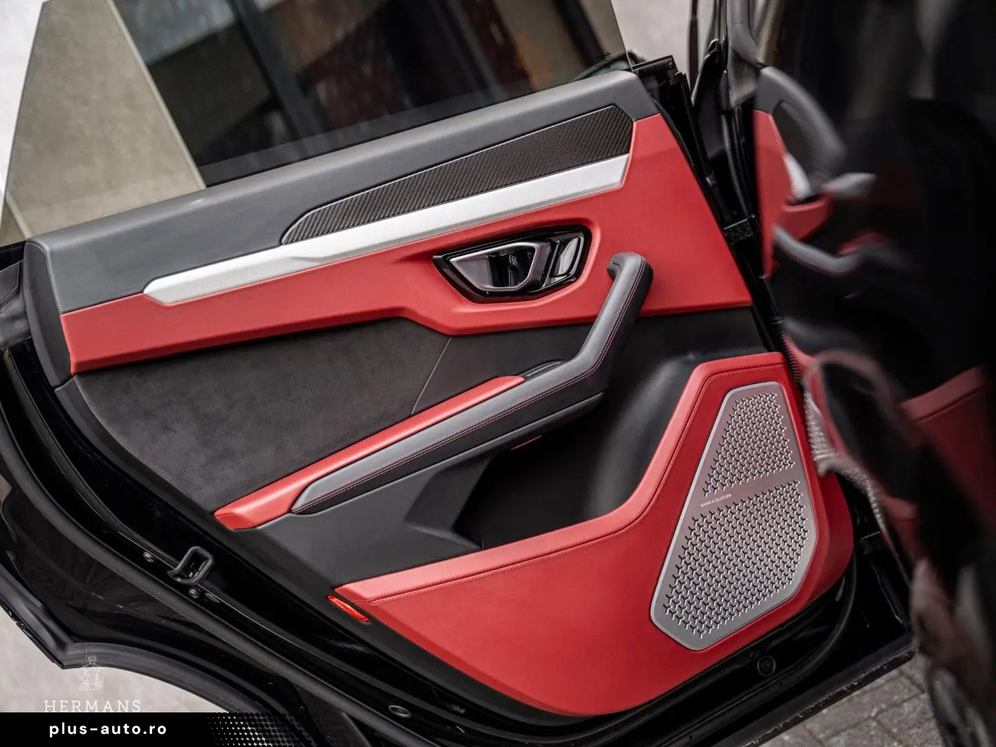 LAMBORGHINI Urus 4.0 V8   Carbon   B&O 3D   Massage   Pano