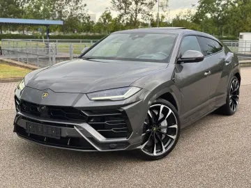 LAMBORGHINI Urus 4.0 V8  23 Alu Panorama Softclose