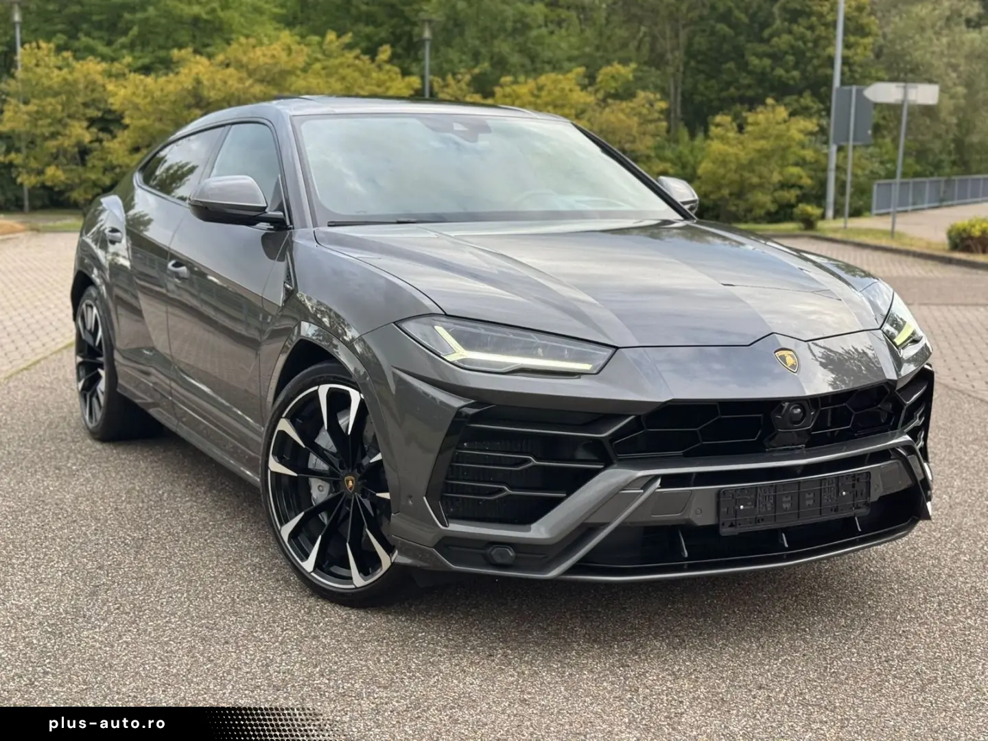 LAMBORGHINI Urus 4.0 V8  23 Alu Panorama Softclose