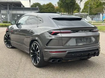 LAMBORGHINI Urus 4.0 V8  23 Alu Panorama Softclose