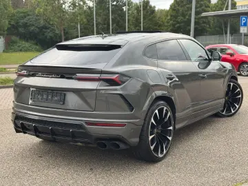LAMBORGHINI Urus 4.0 V8  23 Alu Panorama Softclose