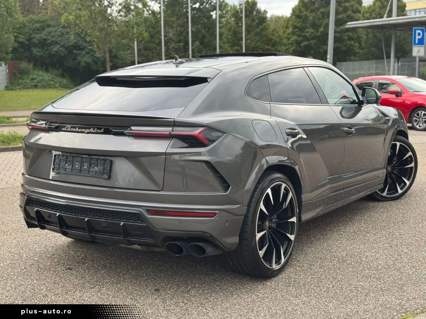 LAMBORGHINI Urus 4.0 V8  23 Alu Panorama Softclose