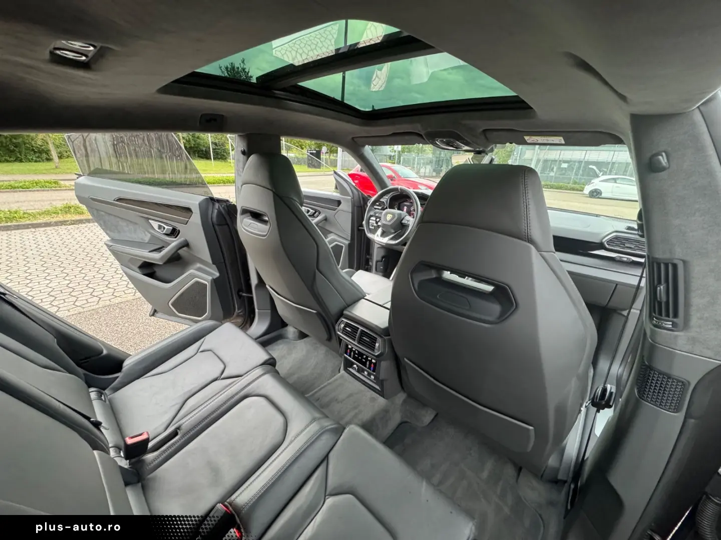 LAMBORGHINI Urus 4.0 V8  23 Alu Panorama Softclose