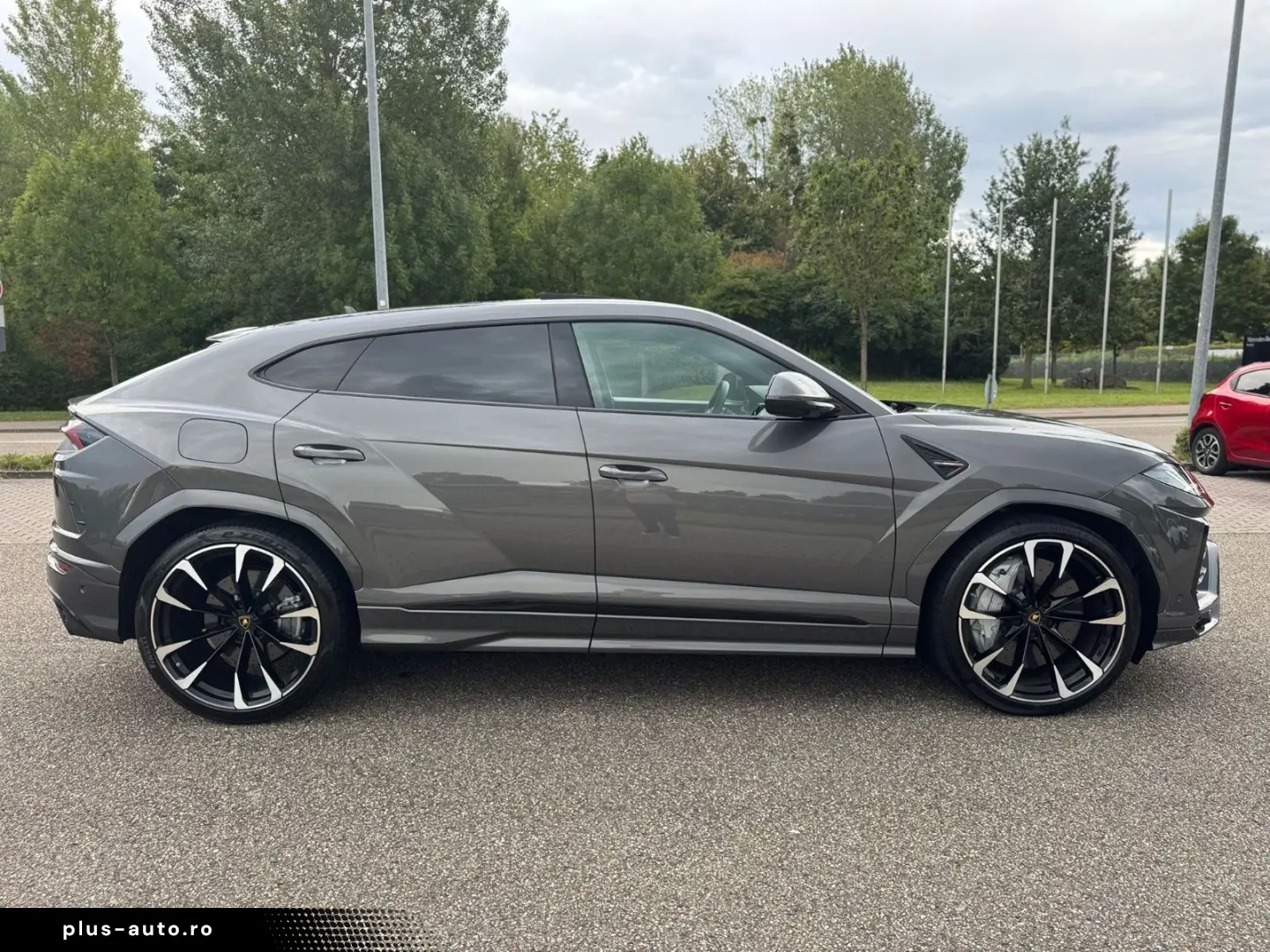 LAMBORGHINI Urus 4.0 V8  23 Alu Panorama Softclose