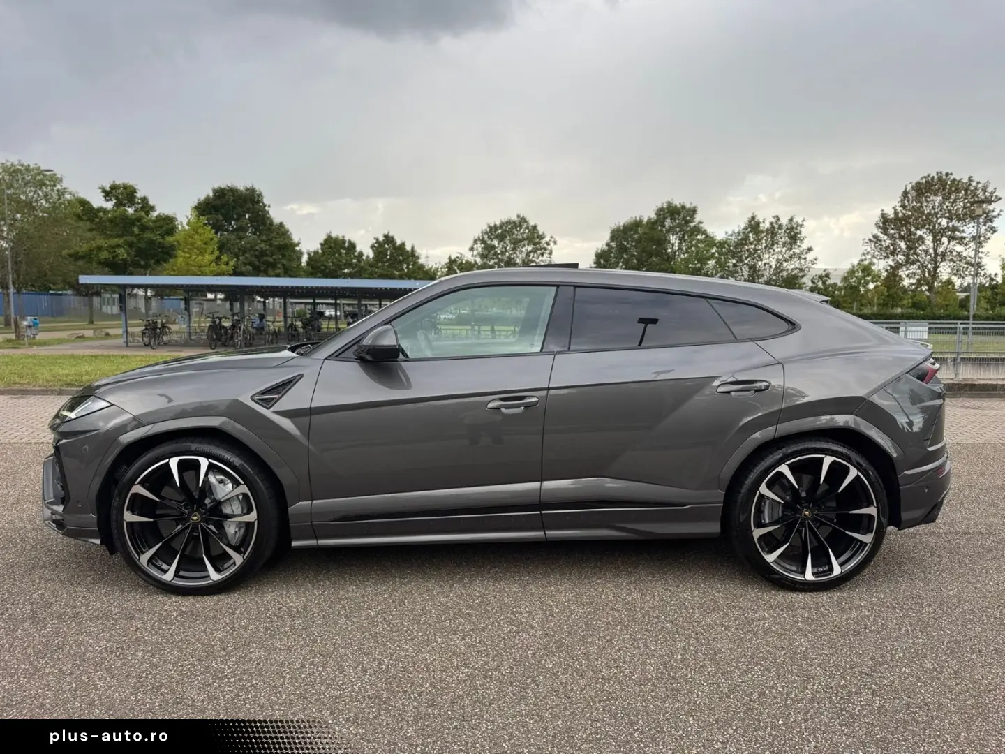 LAMBORGHINI Urus 4.0 V8  23 Alu Panorama Softclose