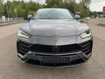 LAMBORGHINI Urus 4.0 V8  23 Alu Panorama Softclose