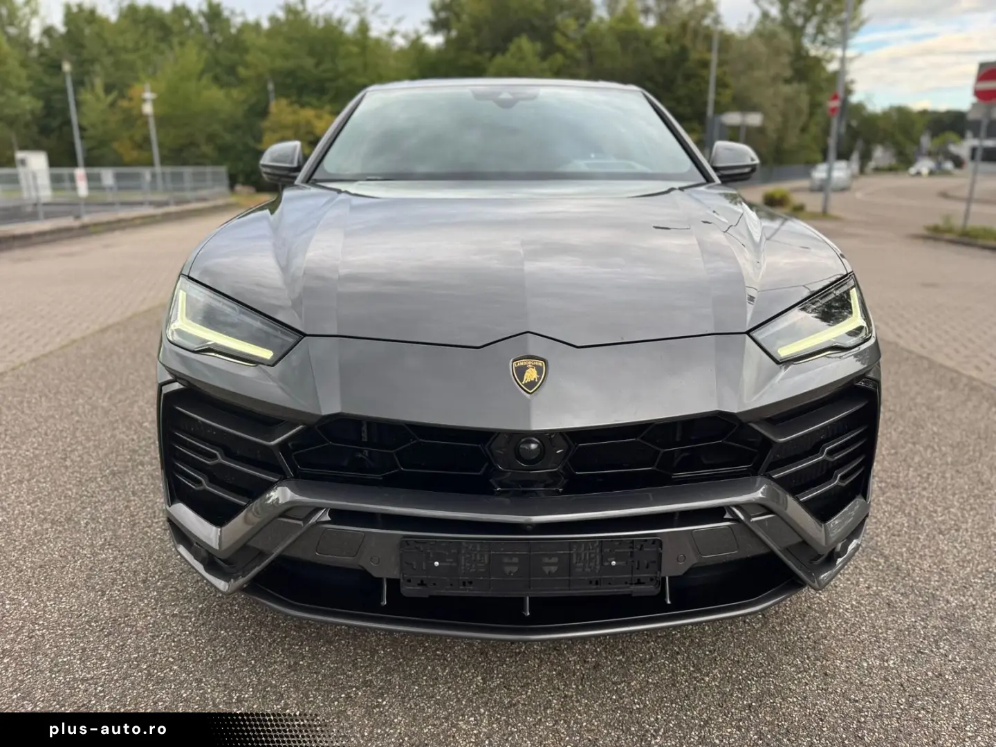 LAMBORGHINI Urus 4.0 V8  23 Alu Panorama Softclose