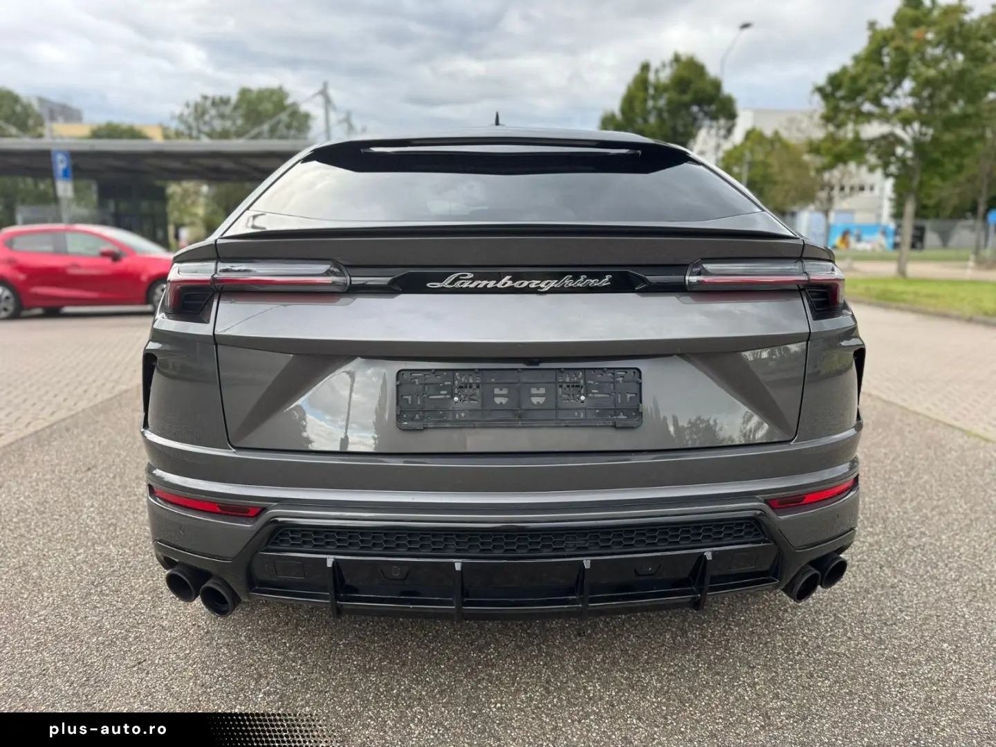 LAMBORGHINI Urus 4.0 V8  23 Alu Panorama Softclose