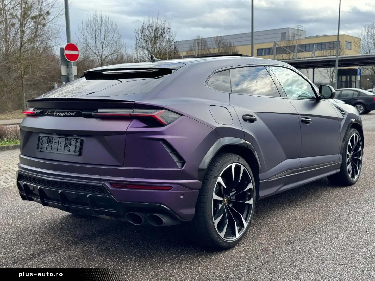 LAMBORGHINI Urus 4.0 V8  23 Alu Panorama Softclose