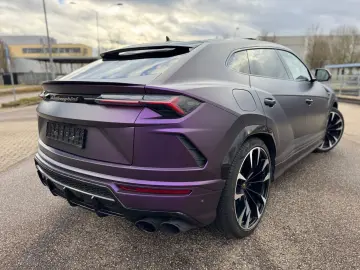LAMBORGHINI Urus 4.0 V8  23 Alu Panorama Softclose