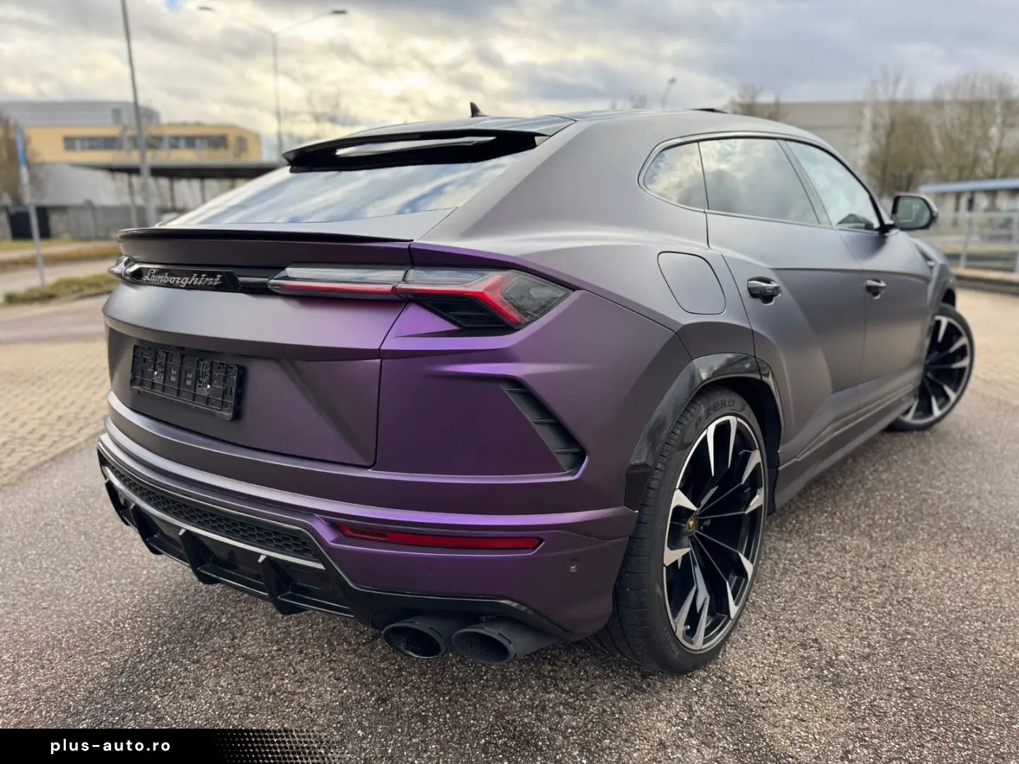 LAMBORGHINI Urus 4.0 V8  23 Alu Panorama Softclose