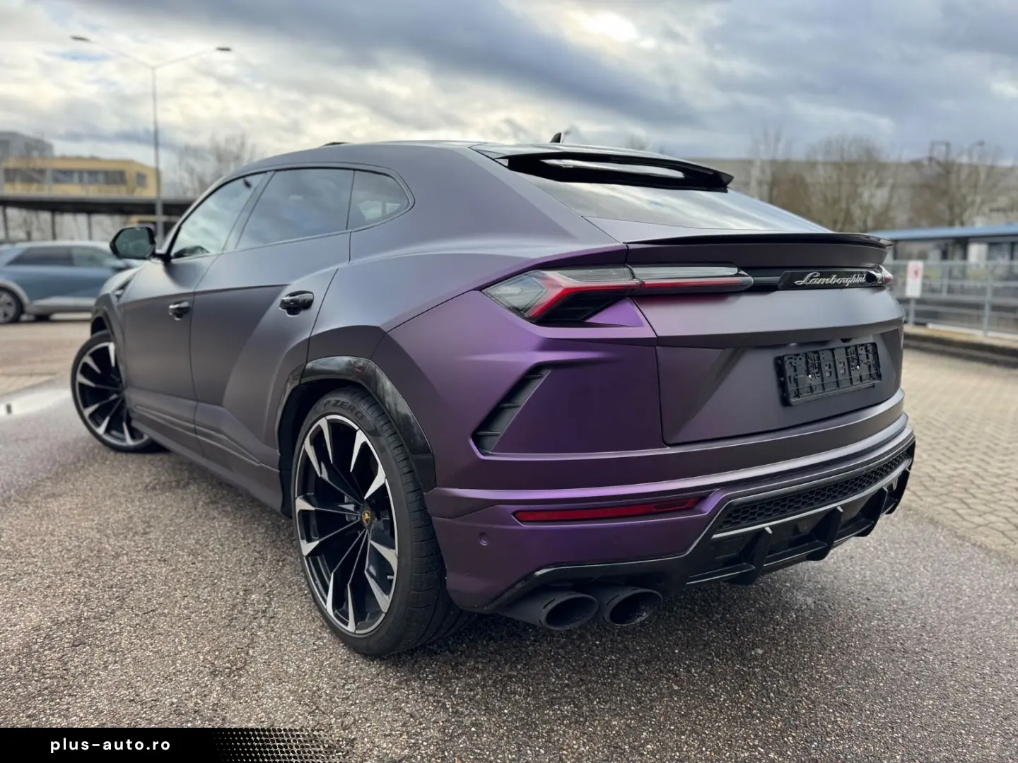 LAMBORGHINI Urus 4.0 V8  23 Alu Panorama Softclose