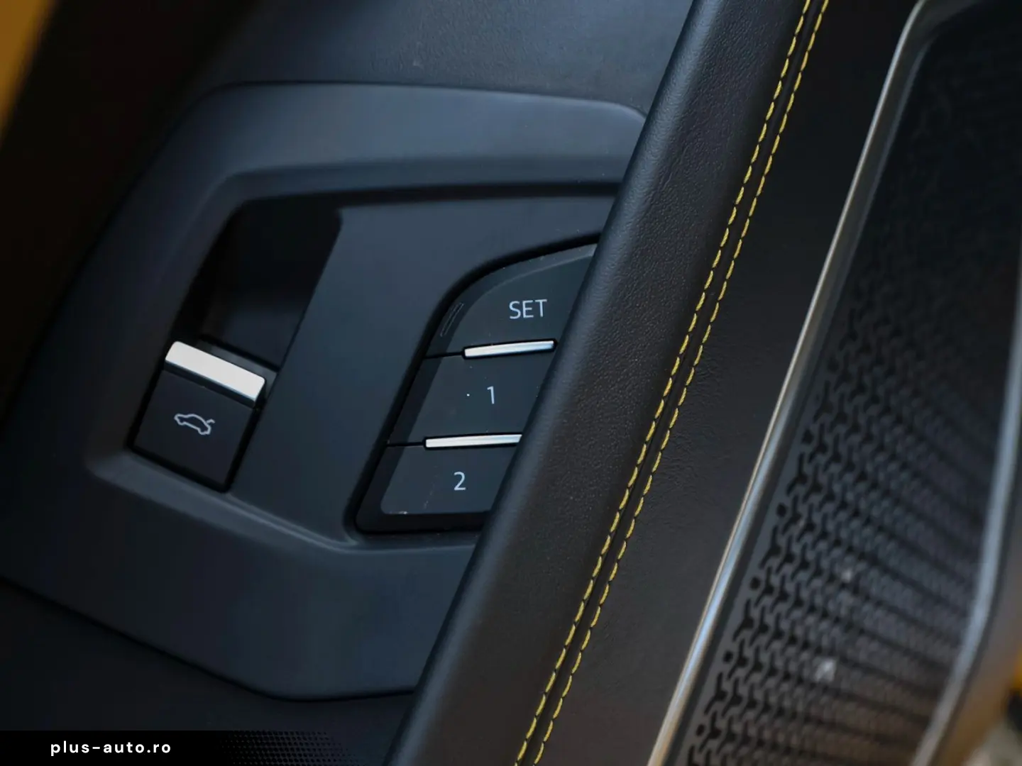 LAMBORGHINI Urus Capsule  CARBON-PANO-HUD-360 -SERVICE NEU