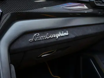 LAMBORGHINI Urus Capsule  CARBON-PANO-HUD-360 -SERVICE NEU