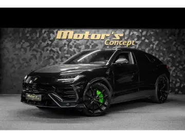 LAMBORGHINI Urus V8 - NERO HELENE - AKRAPOVIC