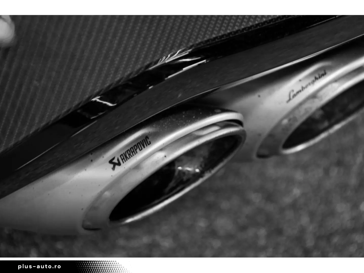LAMBORGHINI Urus V8 - NERO HELENE - AKRAPOVIC