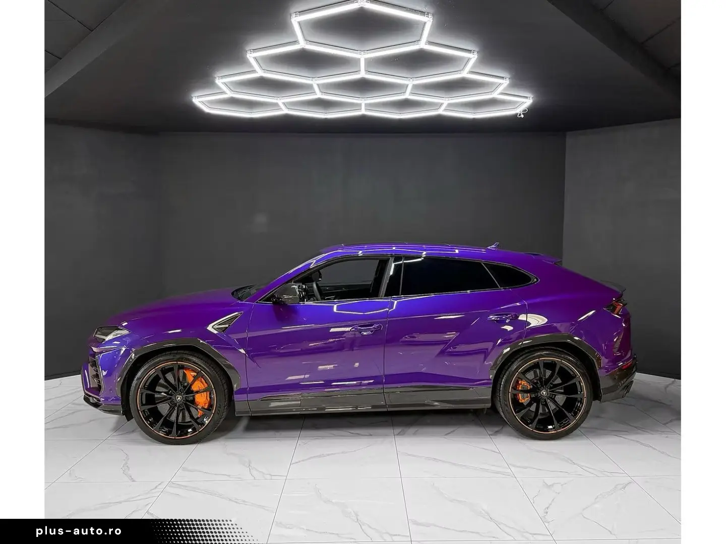 LAMBORGHINI Urus FULL PPF   B&O 3D   FULL CARBON   WARRANTY