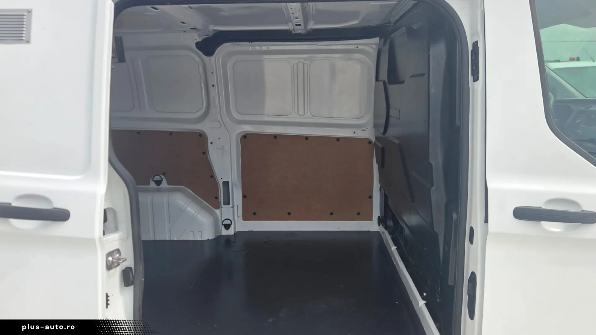 FORD TRANSIT CUSTOM L1H1