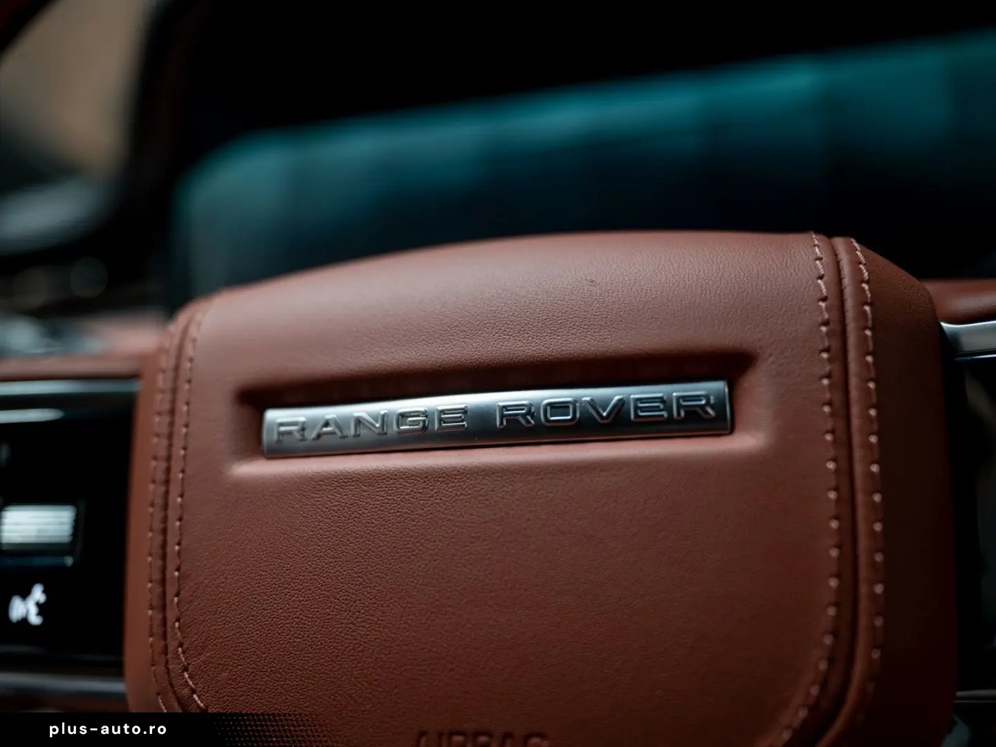 LAND ROVER Range Rover 4.4 P615 SV Massage Anhängerkup Kühl