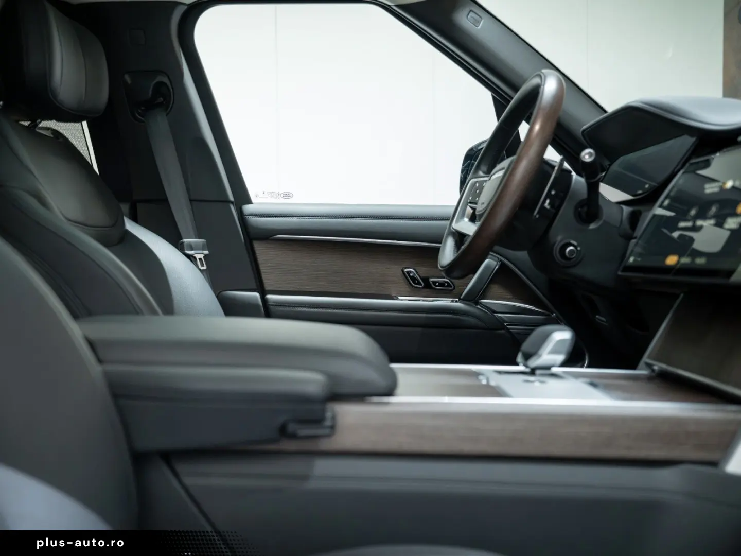 LAND ROVER Range Rover 4.4 P530 Autobiography MHEV AHK MASS