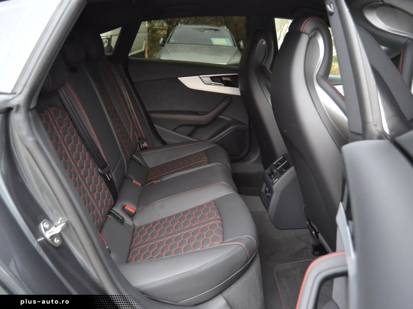 AUDI RS5 Sportback 2.9 TFSI Competition-Plus 290 km-h